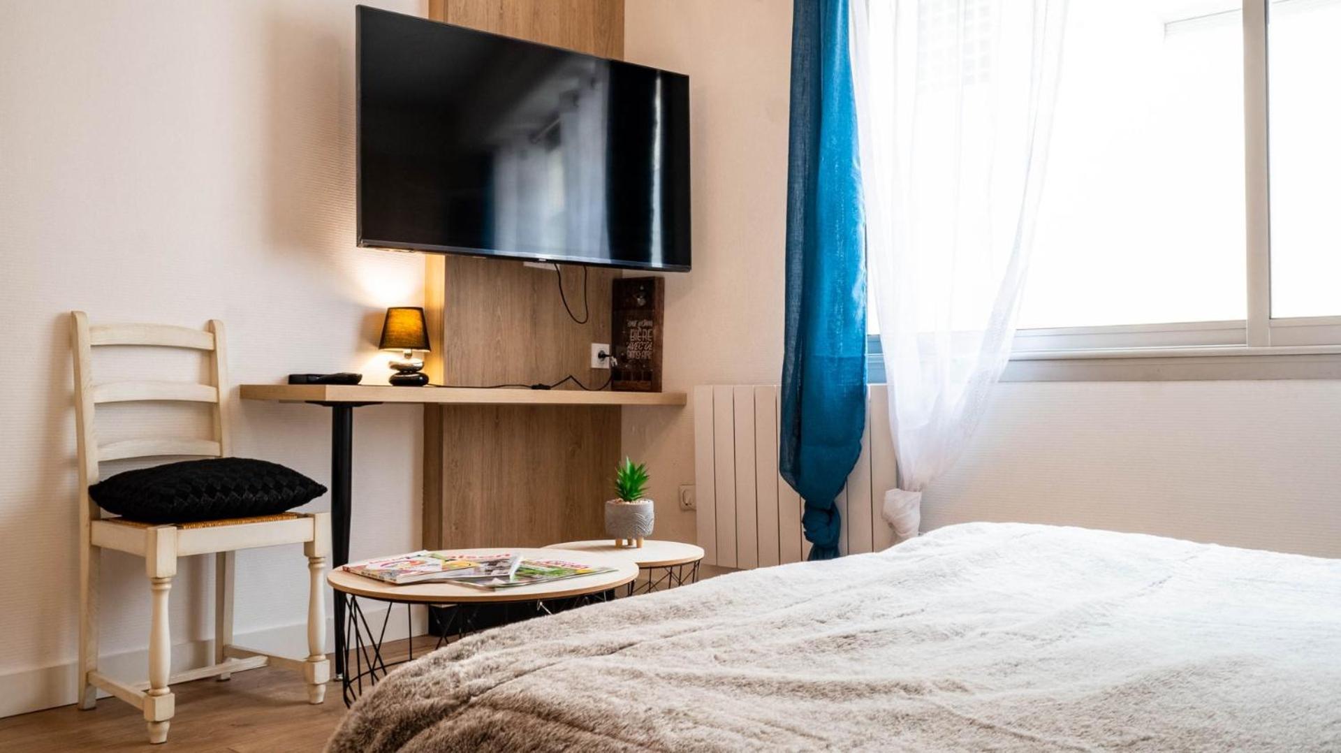 Le Petit Hotel - Superbe Studio Entierement Neuf Πουατιέ Εξωτερικό φωτογραφία