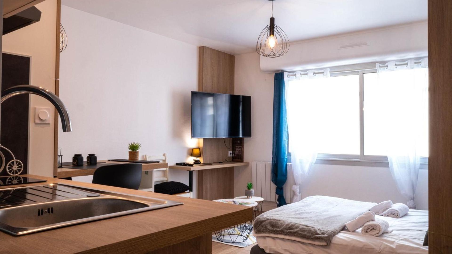 Le Petit Hotel - Superbe Studio Entierement Neuf Πουατιέ Εξωτερικό φωτογραφία